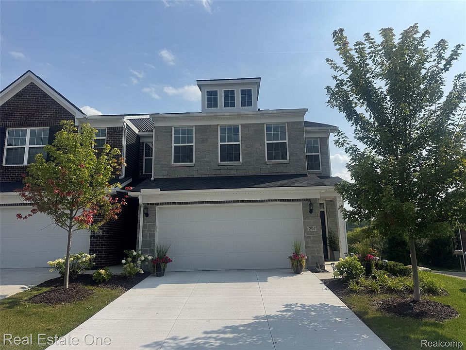 1st image of 297 Strawberry Dr