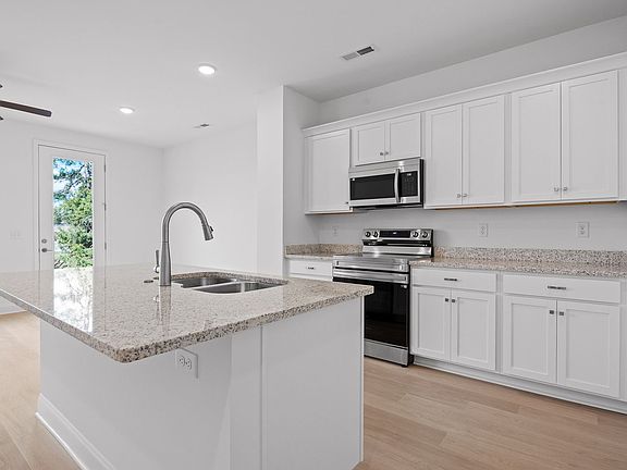 4th image of 8755 James Creek Dr #Jv020