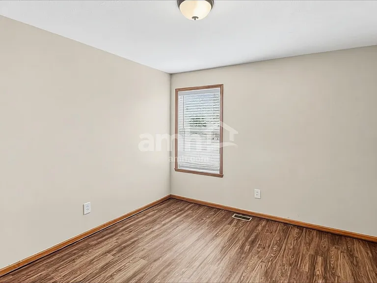 6715 Legacy Pointe Ct — Photo 17