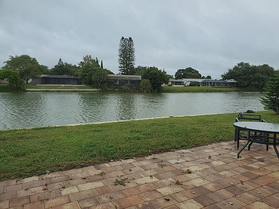 2nd image of 549 La Gorce Dr