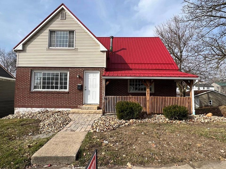 1st image of 1055 Pine St