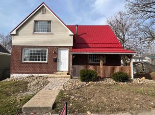 1055 Pine St, Zanesville, OH 43701