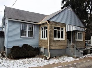 1034 Logan Rd, North Versailles, PA 15137