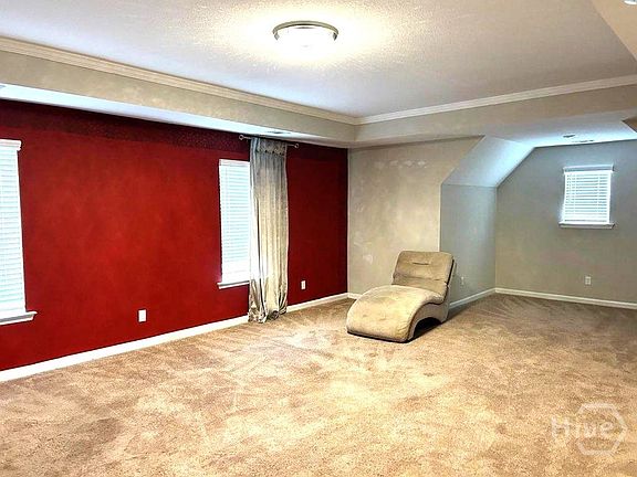 5th image of 182 Saddleclub Way