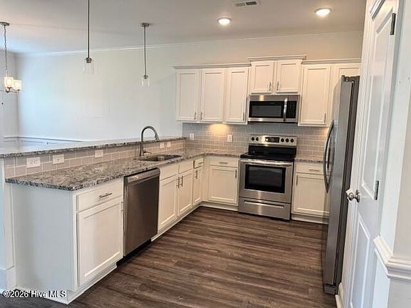 3rd image of 3404B Richter Way