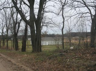 7479 W Eureka Rd, Eau Claire, MI 49111