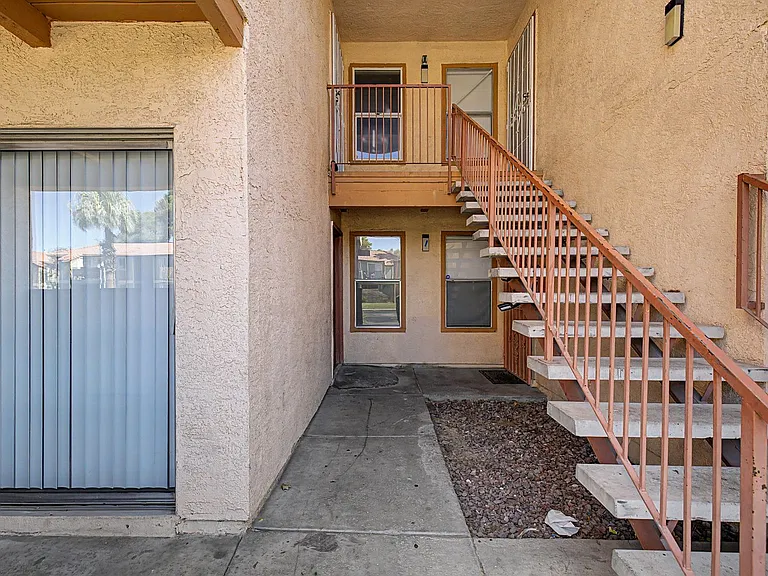 1515 E Reno Ave #A103 — Photo 5