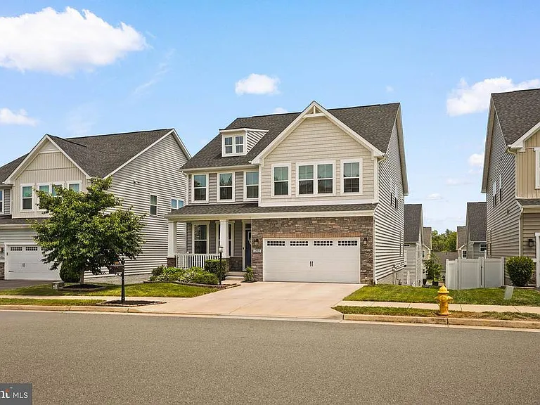 12405 Southington Dr — Photo 2