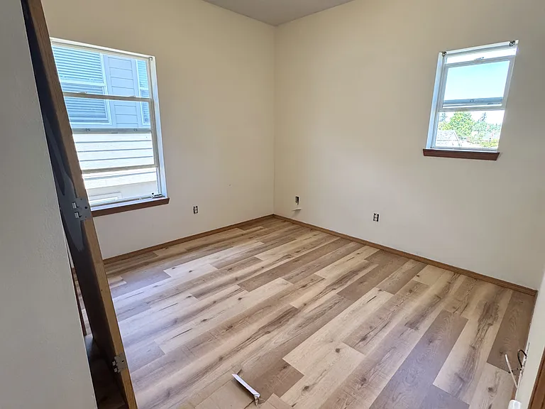 2315 N Lombard St #2 — Photo 5