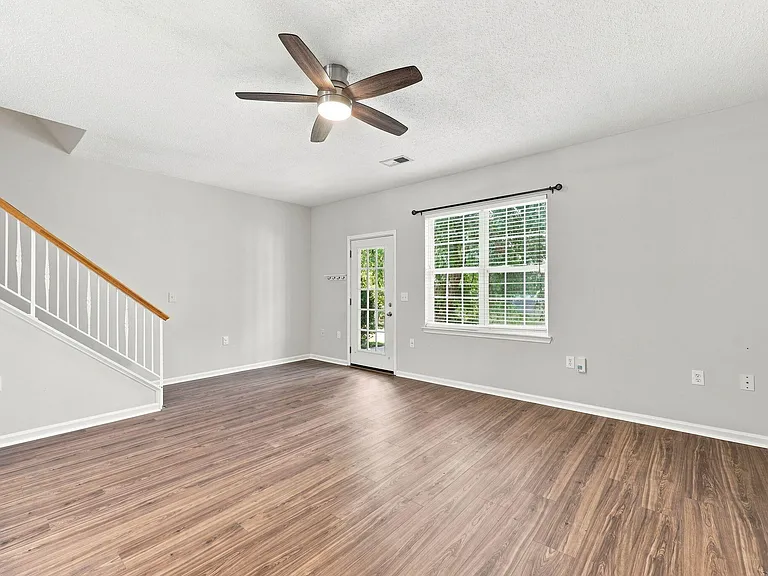 360 Willhaven Dr — Photo 19