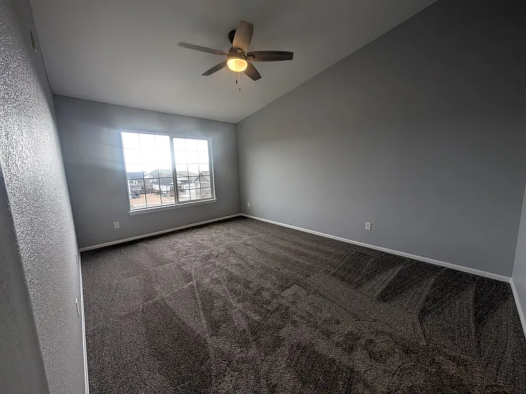 452 Black Feather Loop — Photo 16
