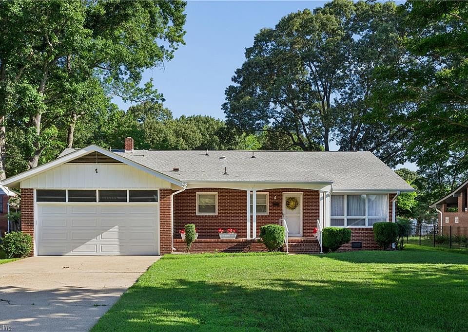 1st image of 4 Mimosa Cres