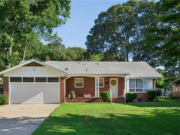 4 Mimosa Cres, Hampton, VA 23661