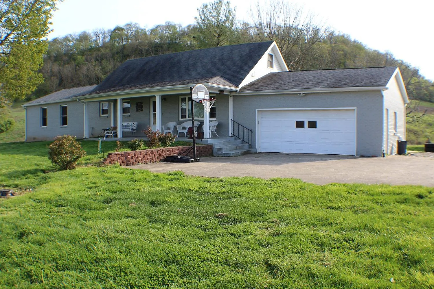 3465 Hartford Pike photo 1