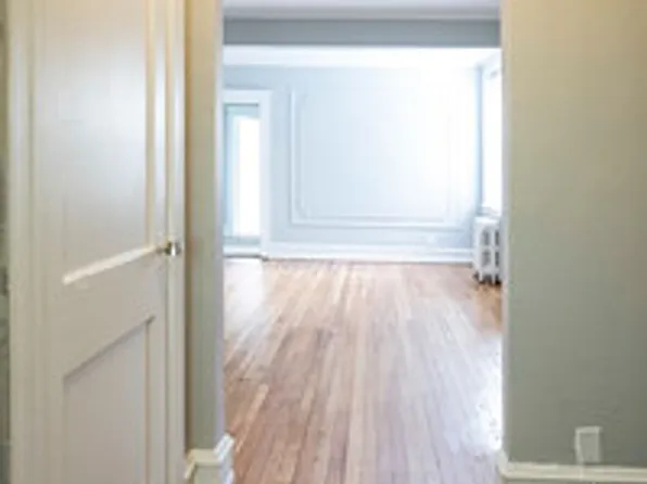 **English Manor Apartments Timeless Charm in the Heart of East Germantown**