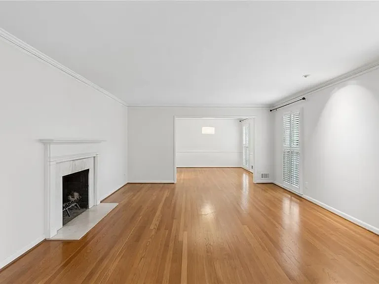 4775 Merlendale Ct — Photo 5