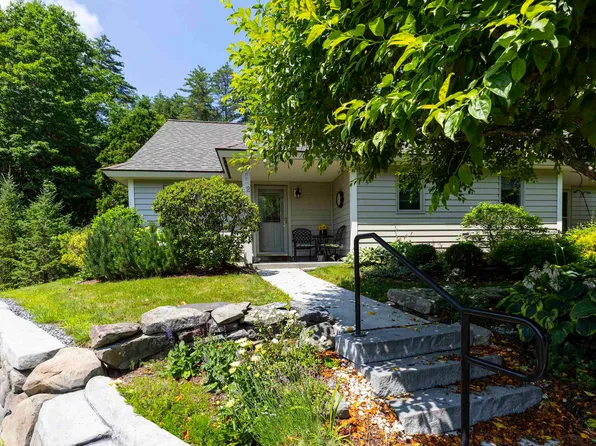 52 Azalea Circle #11, Hartford, VT 05001