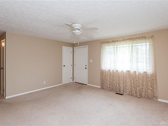 5th image of 5214 Waverly St