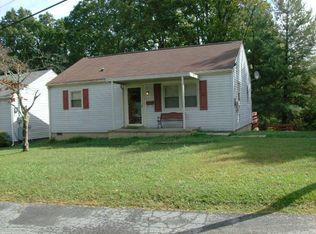 375 Mankin Ave, Beckley, WV 25801