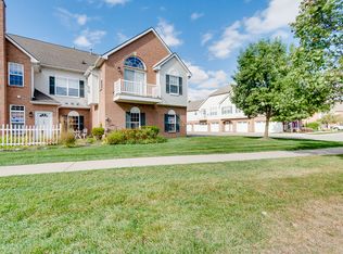 778 Olde English Cir, Howell, MI 48855