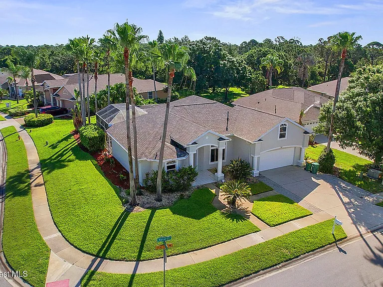 768 Harrier Ct — Photo 7