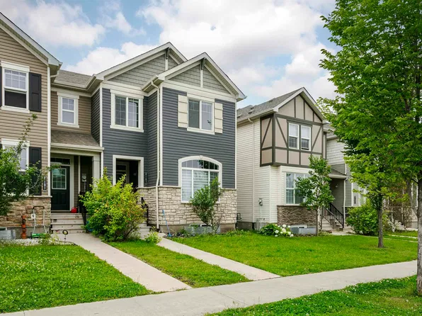8103 Chappelle Way SW, Edmonton, AB T6W 3L7