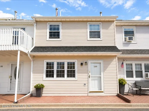 189 Quintard St, Staten Island, NY 10305