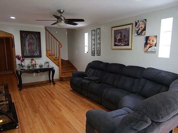 2nd image of 6635 S Keeler Ave