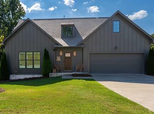 3428 Chatham Cir, Trussville, AL 35173