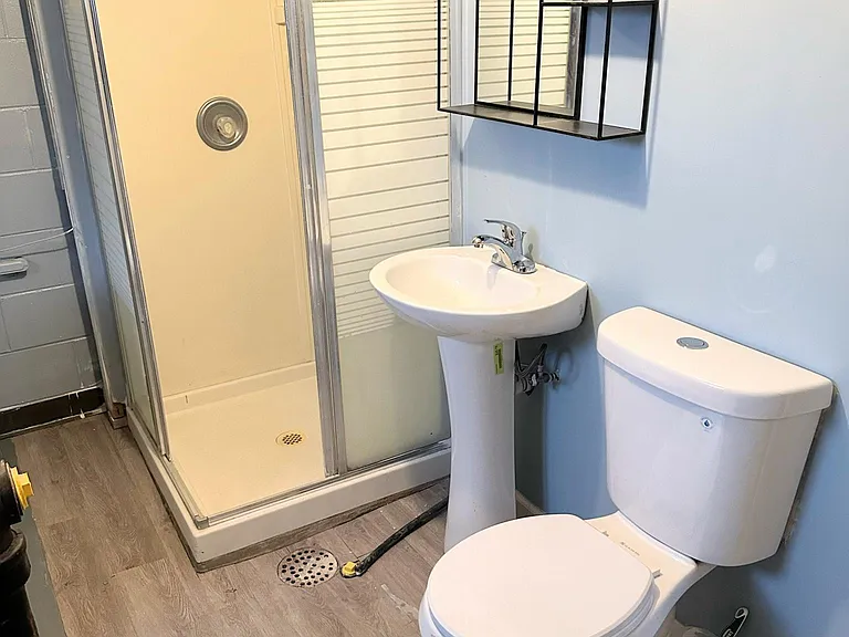 4634 Camden Ave — Photo 14