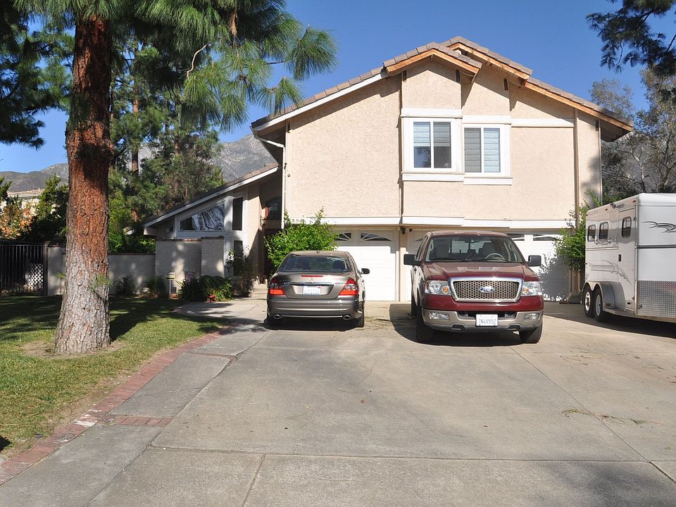 1st image of 8398 Jennet St