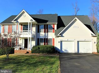 10105 Colechester St, Fredericksburg, VA 22408