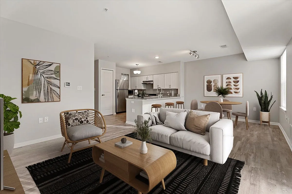 Midtown Pointe Apartments — Photo 1