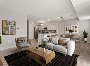 Midtown Pointe Apartments, Royal Oak, MI 48073