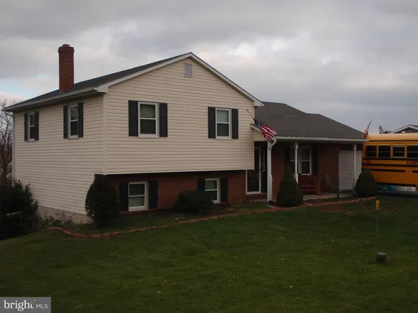1644 N 8th Ave, Lebanon, PA 17046