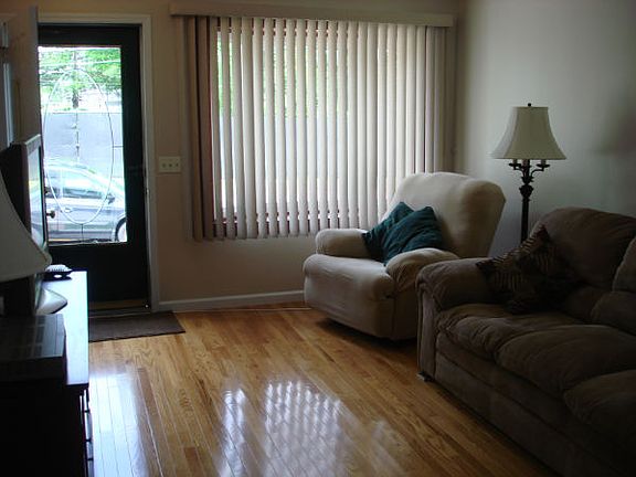 2nd image of 320 Virginia Ave