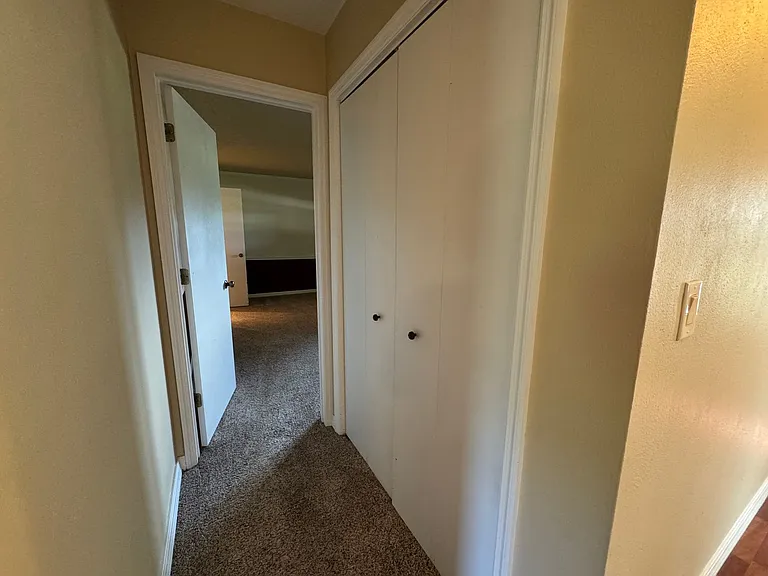 1701 Tower Rd — Photo 33