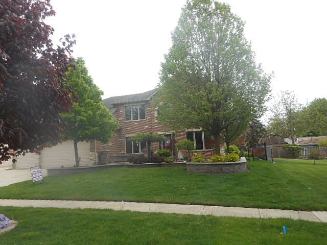 1st image of 1925 Whittier Ln