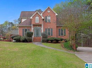 1206 Joey Cir, Mount Olive, AL 35117