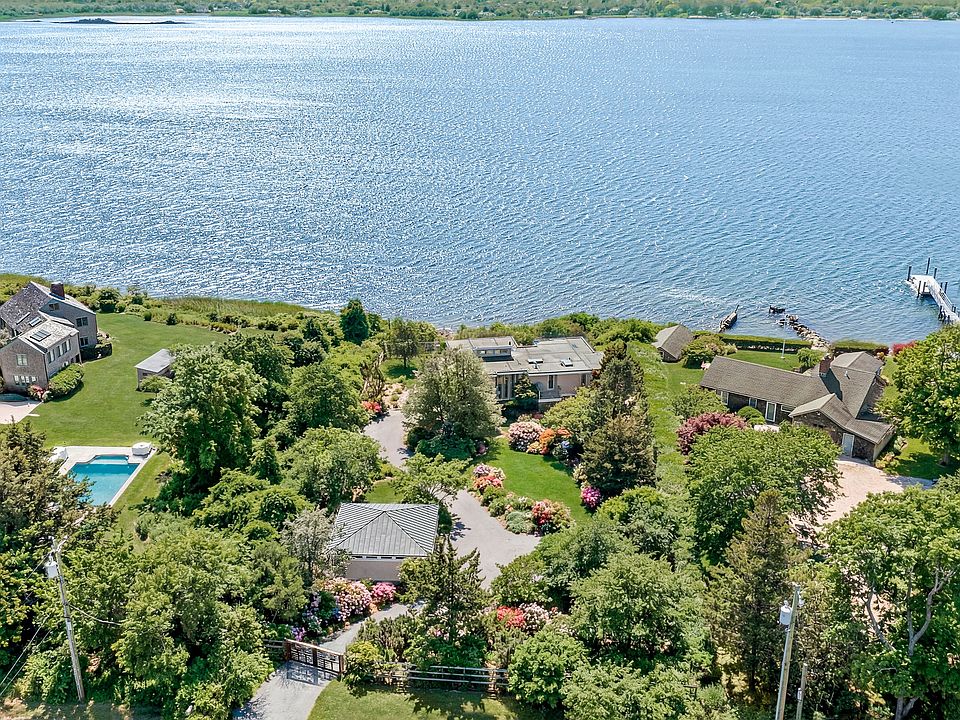 1st image of 249 E Lake Dr