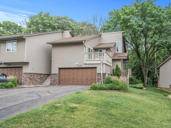 672 Dorland Rd S, Maplewood, MN 55119