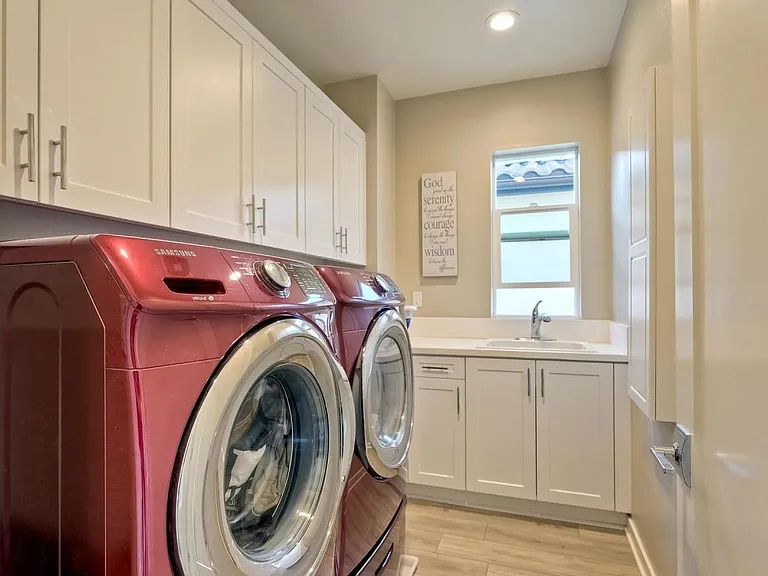 16242 Camden Cir — Photo 16