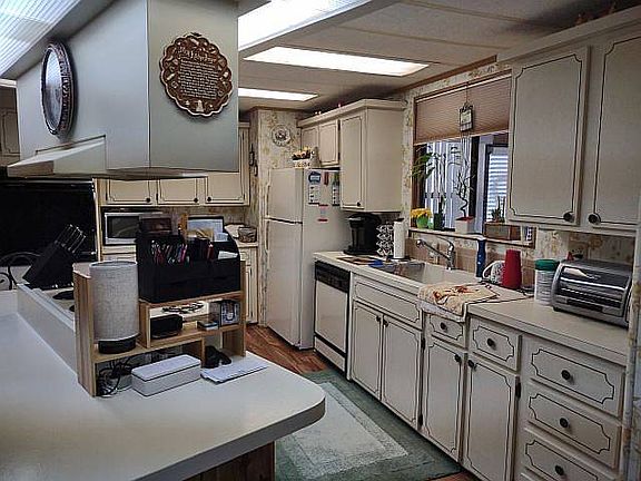 2nd image of 4745 Lakeland Harbor Cres #172