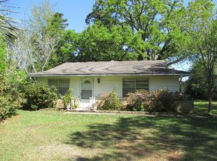 214 W Myrtle Ave, Foley, AL 36535