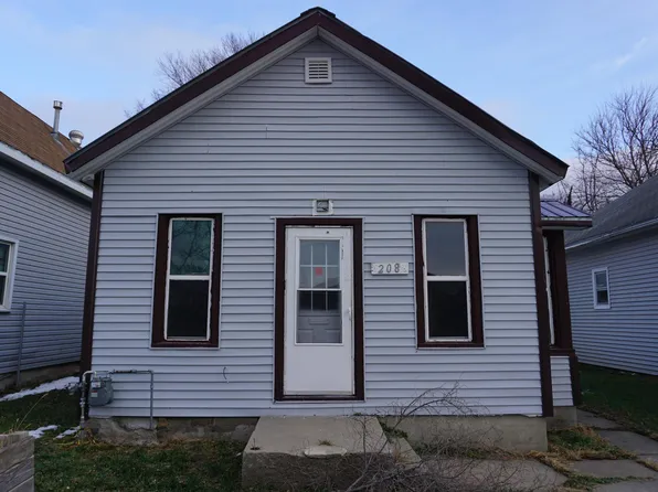 208 N 2nd St, Missouri Valley, IA 51555