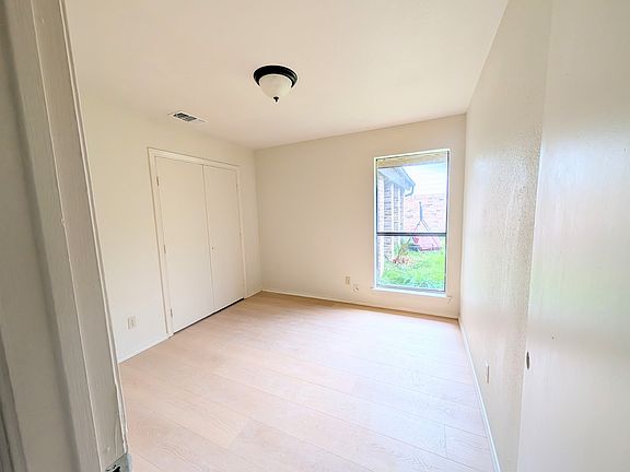 2nd image of 625 San Carlos Dr