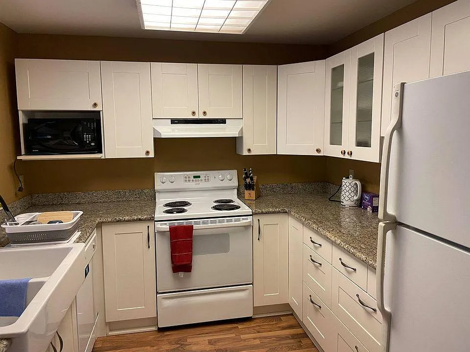 2 bed, 1019 sqft, $1,500 — Photo 2