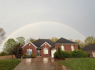 675 Country Club Estates Dr SE, Corydon, IN 47112