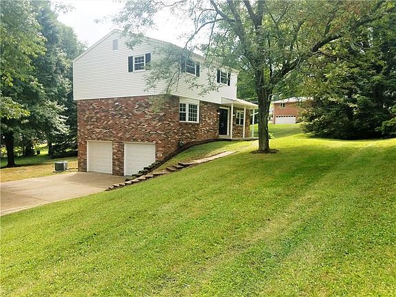 3rd image of 107 Primrose Dr