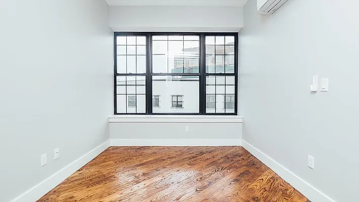 Rented by Nooklyn NYC LLC | media 11